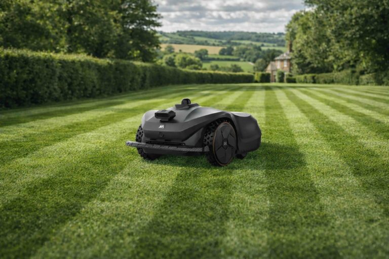 Robot de tonte STORM 6500 : 2995 euros TTC